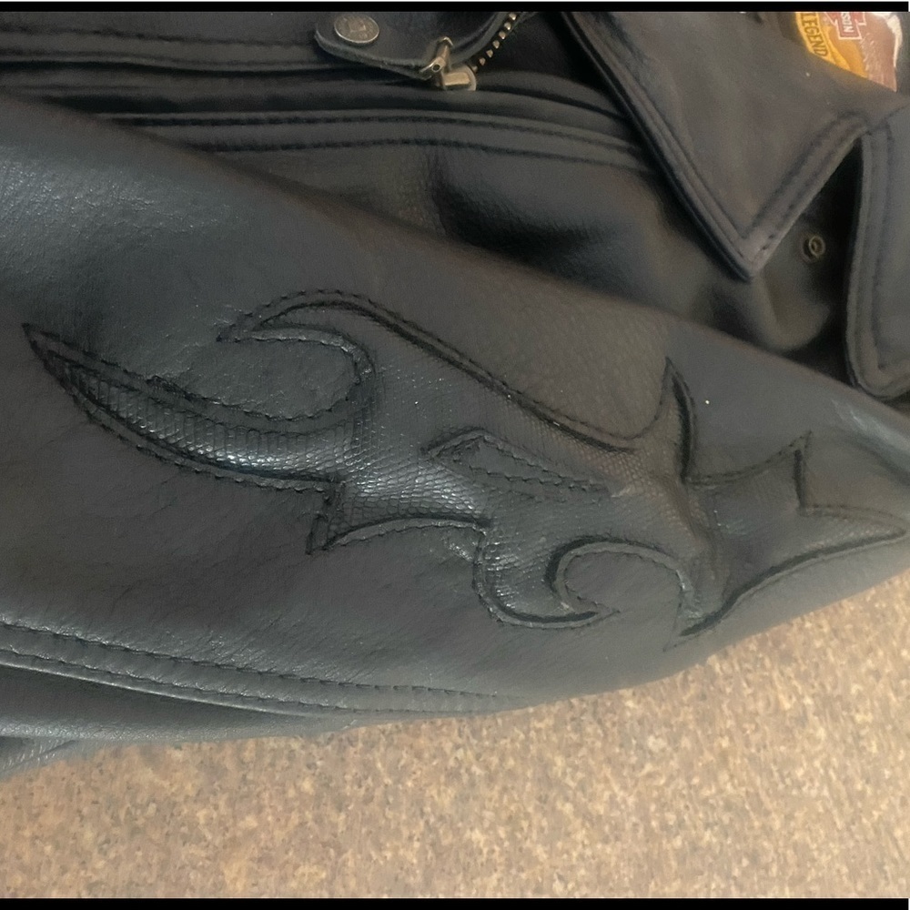 Unique Harley Davidson Women’s Leather Jacket EUC - Picture 9 of 9